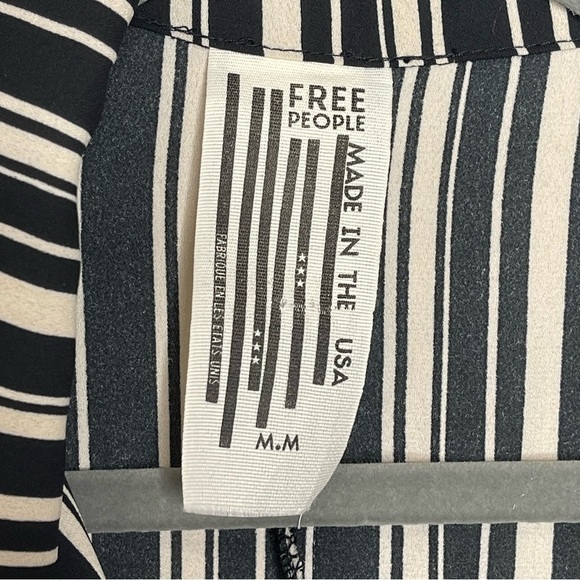 Free People Black/Cream Striped Button Down Dress Lightweight Women’s size Med. - Picture 6 of 7